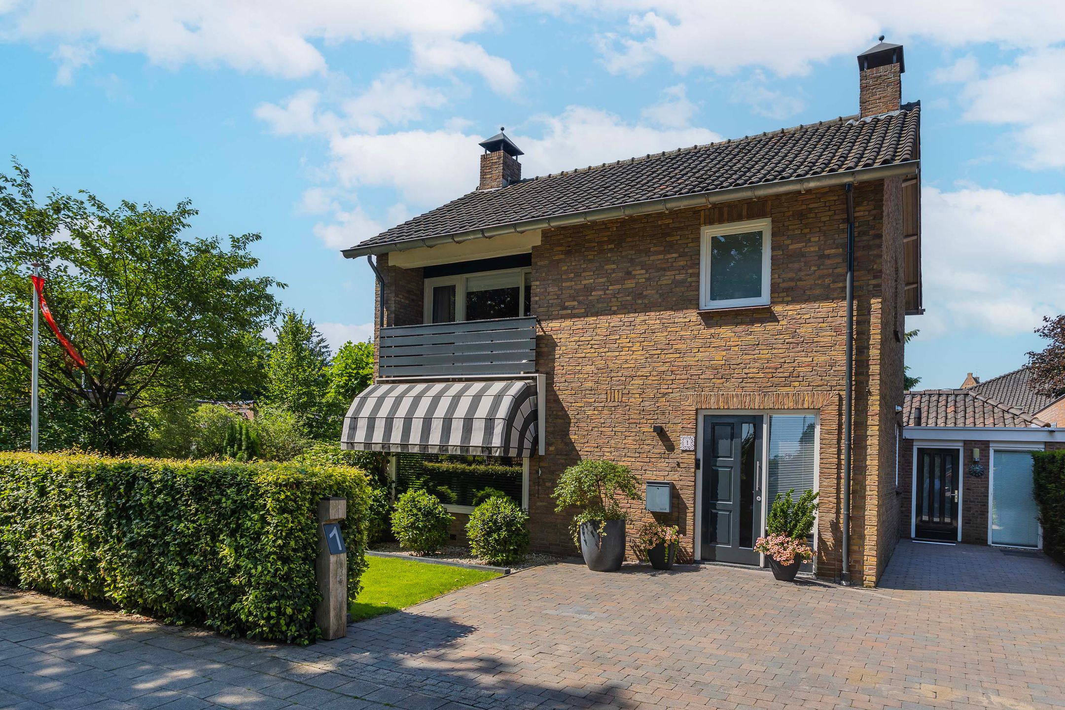 Lijsterbesstraat 1