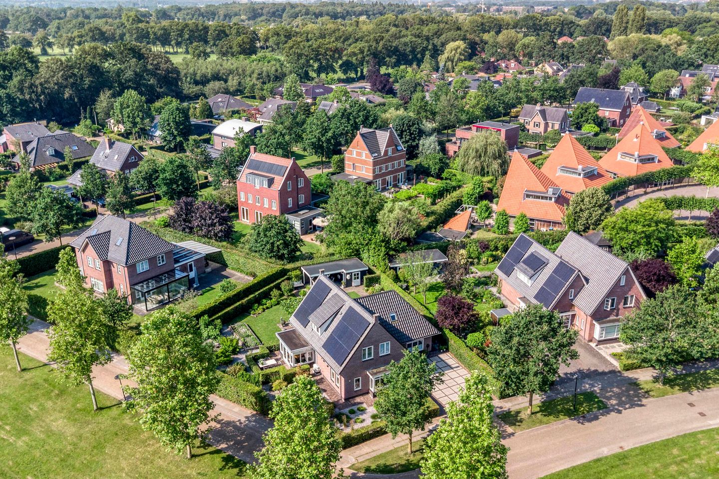 Photo 85 of Rombout Verhulstlaan 1