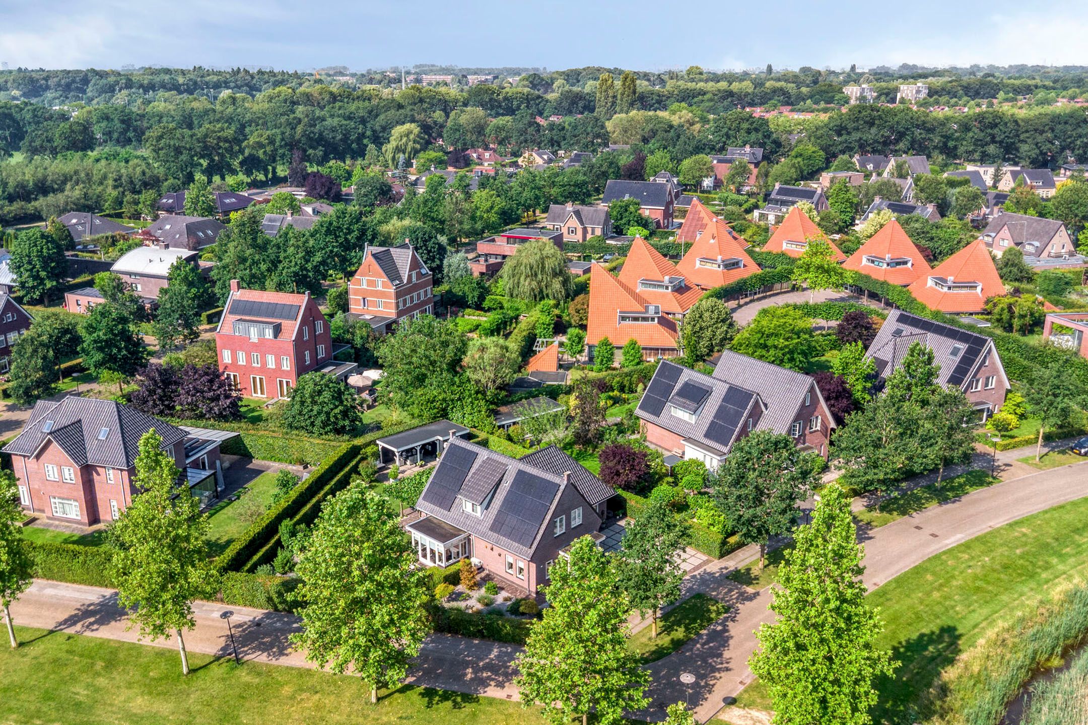 Photo 87 of Rombout Verhulstlaan 1