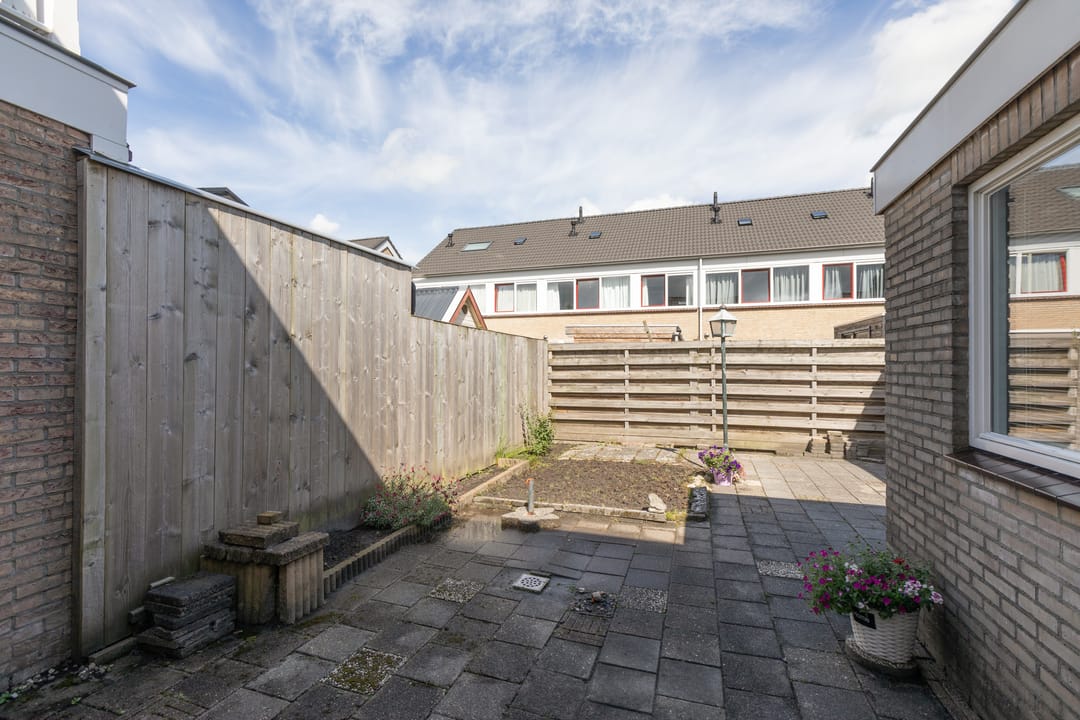 Photo 31 of Pater Schuurmanstraat 5