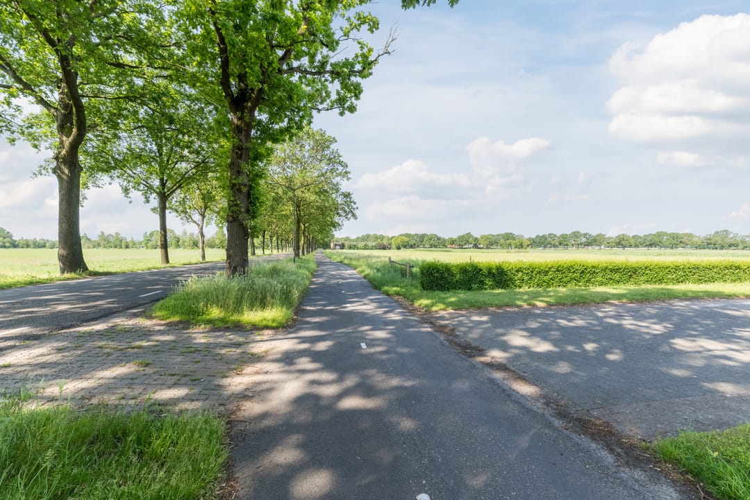 Photo 8 of Emmerseweg 5