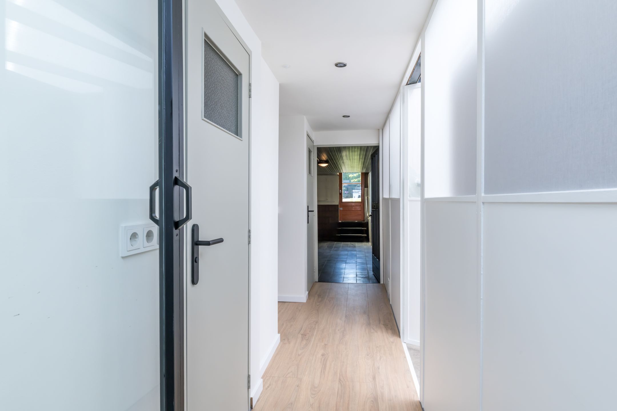 Photo 27 of Raadhuisstraat 27