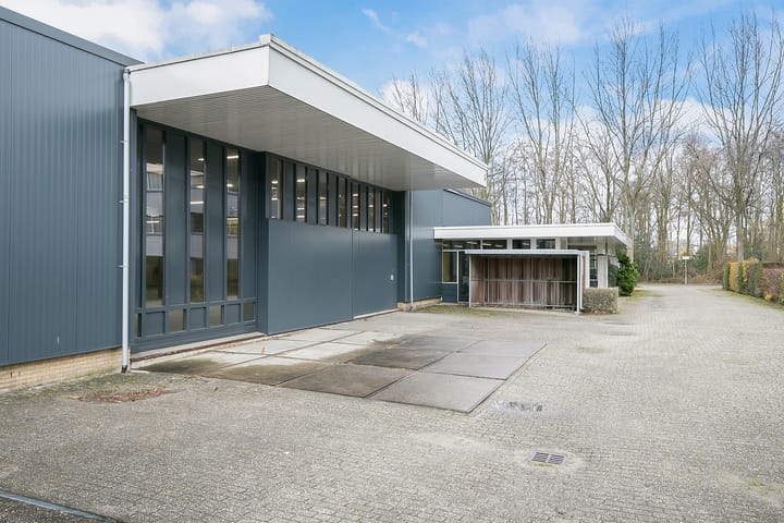 Anton Philipsweg 3-4, Uithoorn