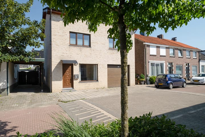 Foto 4 van Resedastraat 15