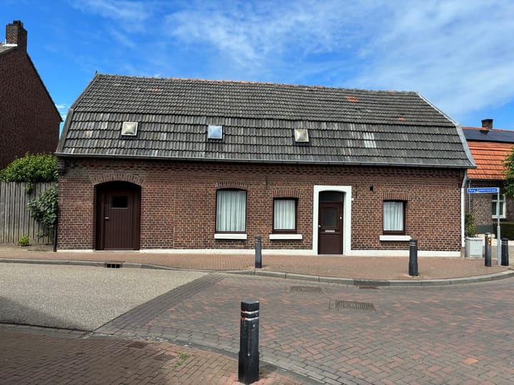 Foto 2 van Burgemeester Hoebersstraat 4