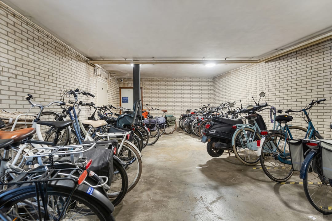 Photo 22 of Espoortstraat 89
