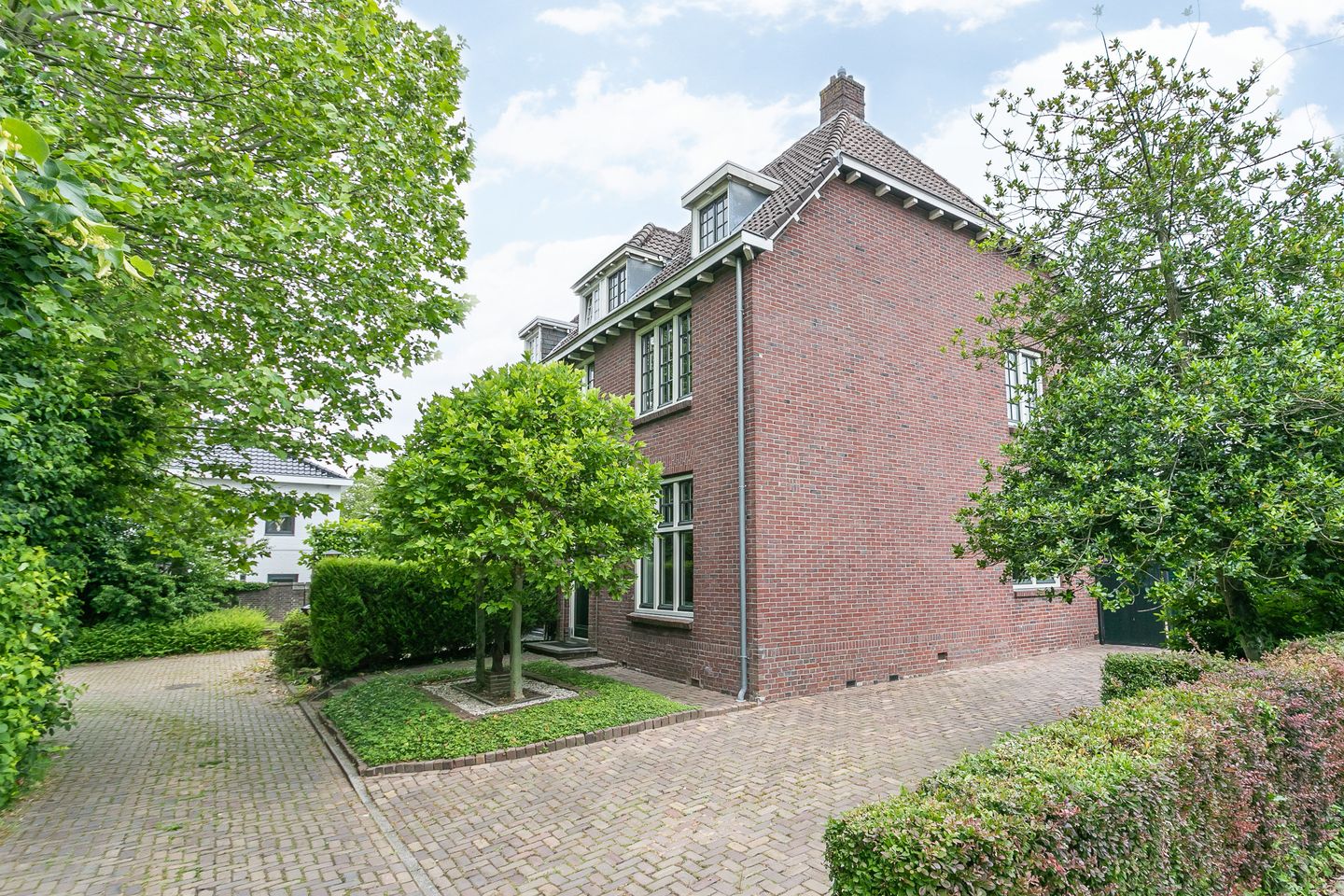 Photo 59 of Treebeekstraat 24