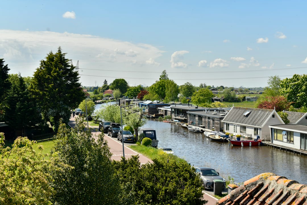 Photo 32 of Broekermeerdijk 31