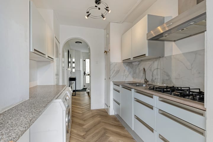 Tussenwoning te koop: Heuvelbrink 22, Breda
