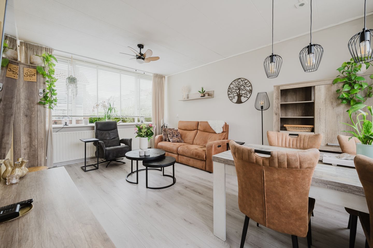 Photo 14 of Merelstraat 16