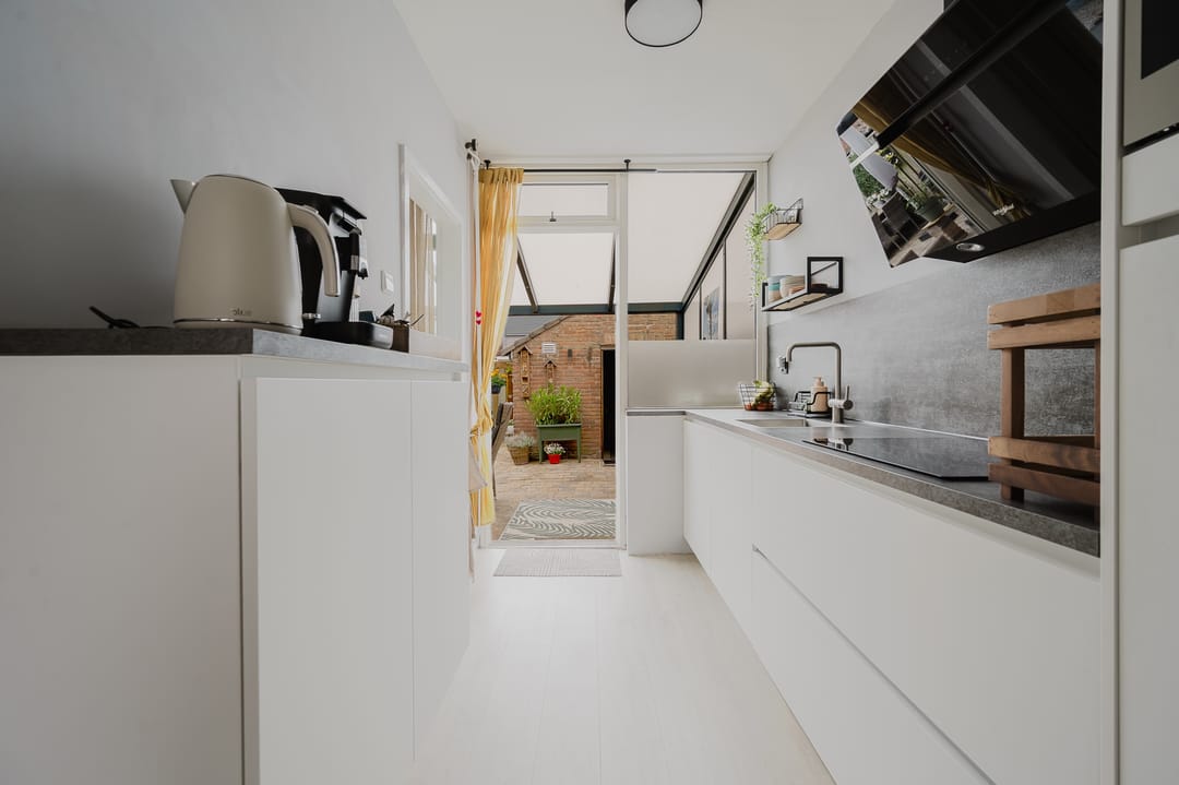 Photo 16 of Merelstraat 16