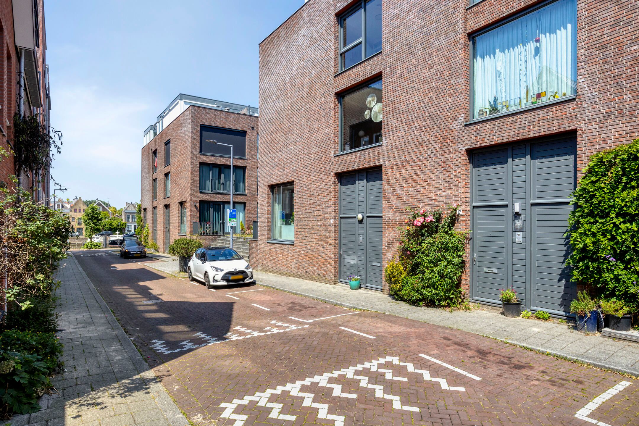 Photo 33 of Lange Dijkstraat 19