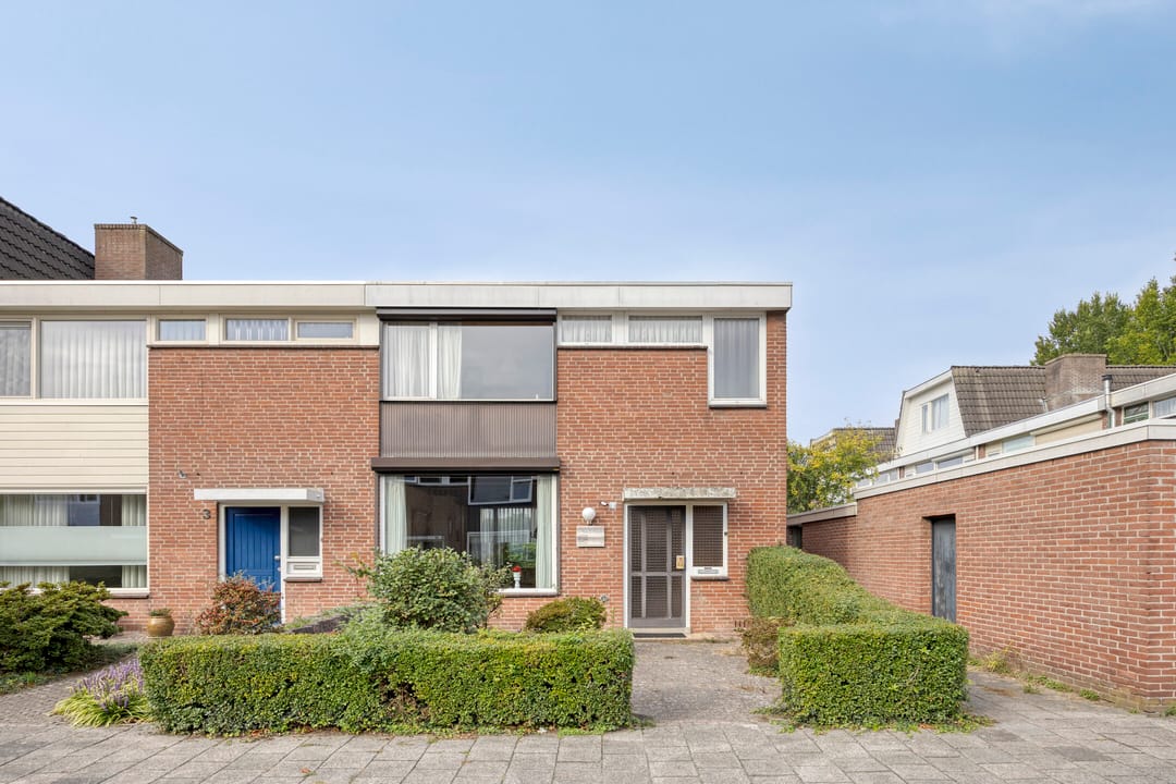 Foto 1 van Kasteel Lichtenbergstraat 1