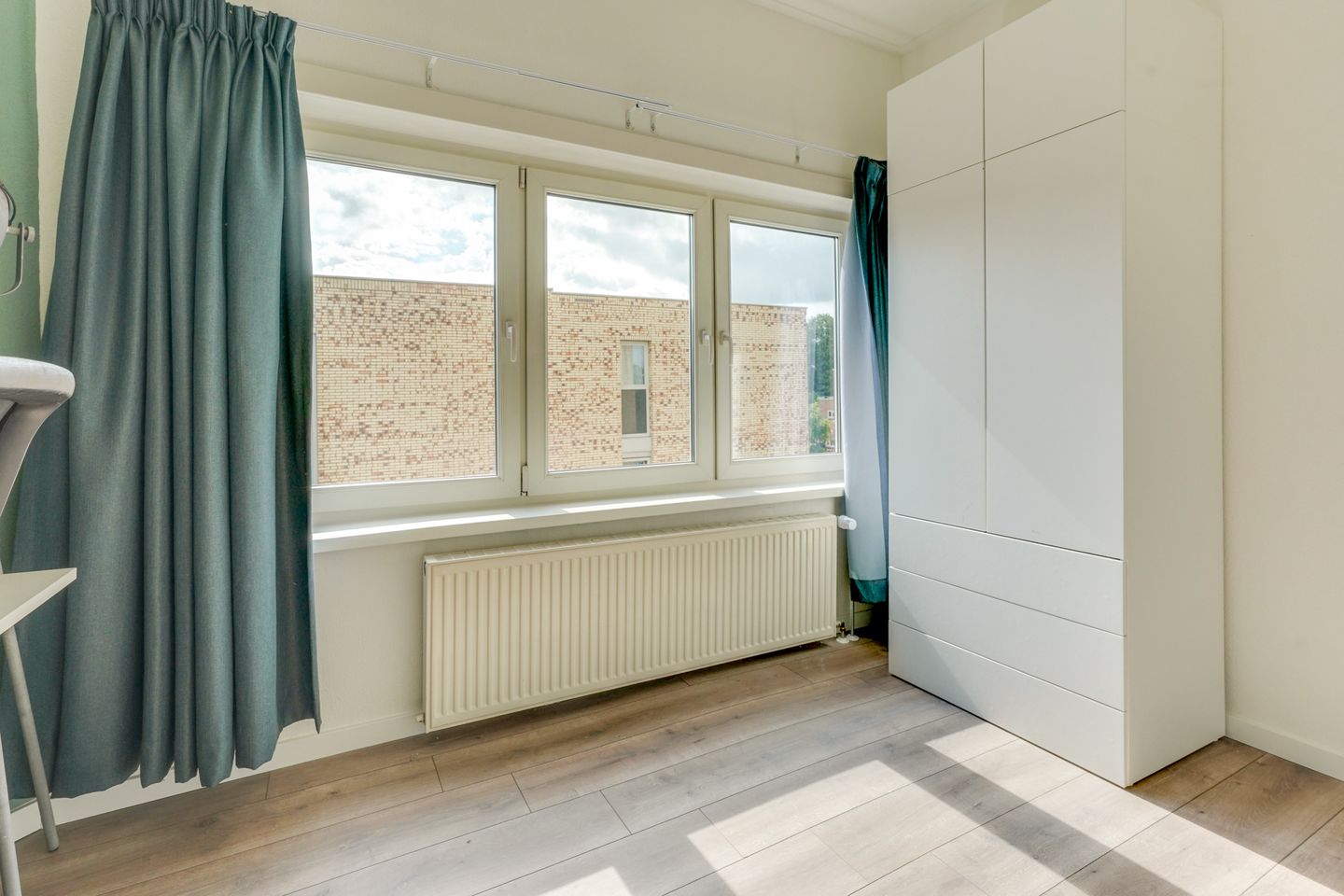Photo 34 of Van der Marckstraat 4-BS