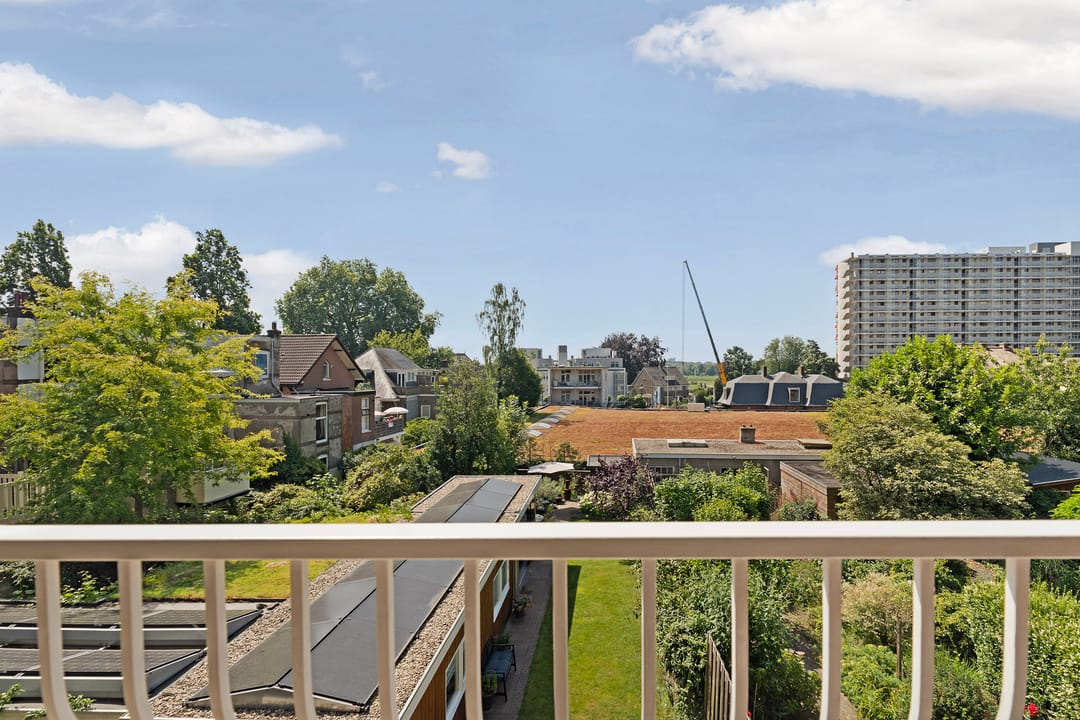 Photo 13 of Alexanderstraat 128