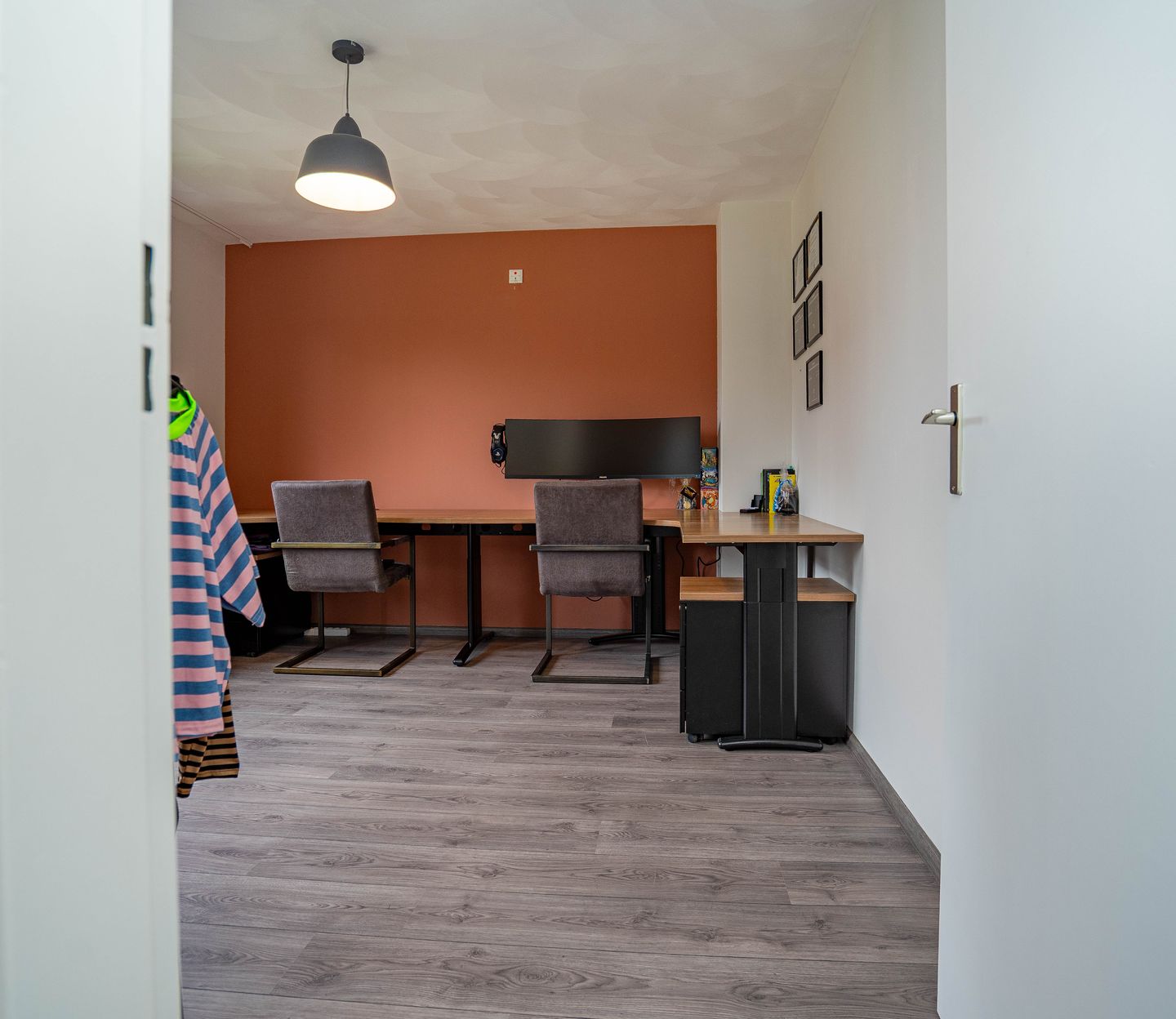 Photo 29 of Duinroosstraat 2