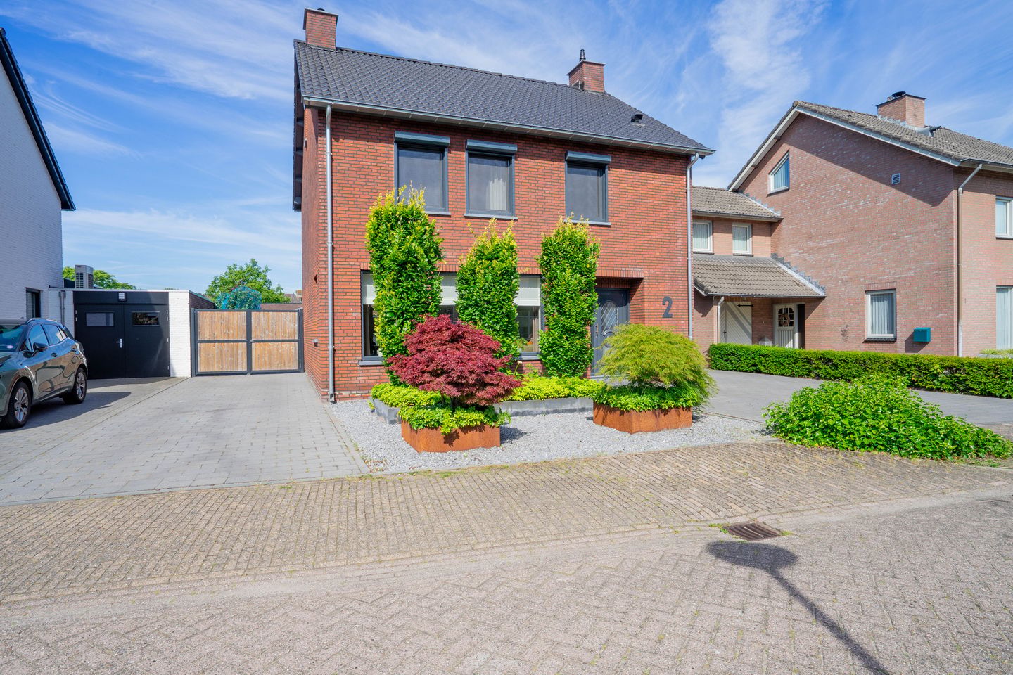 Photo 4 of Duinroosstraat 2