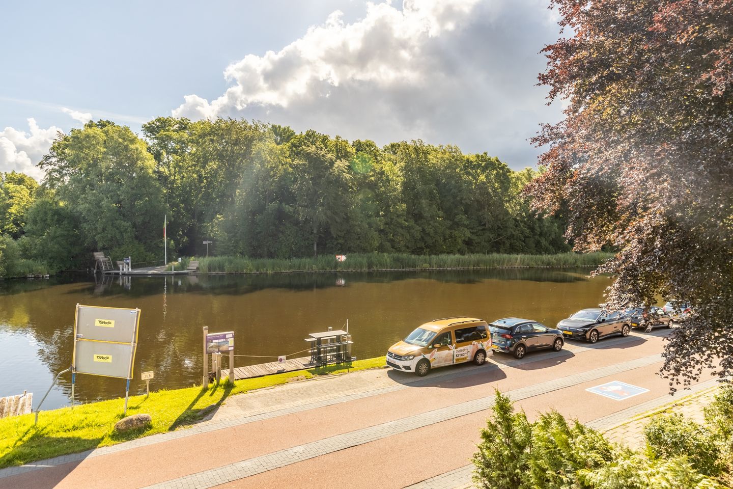 Foto 40 van Nieuwemeerdijk 334