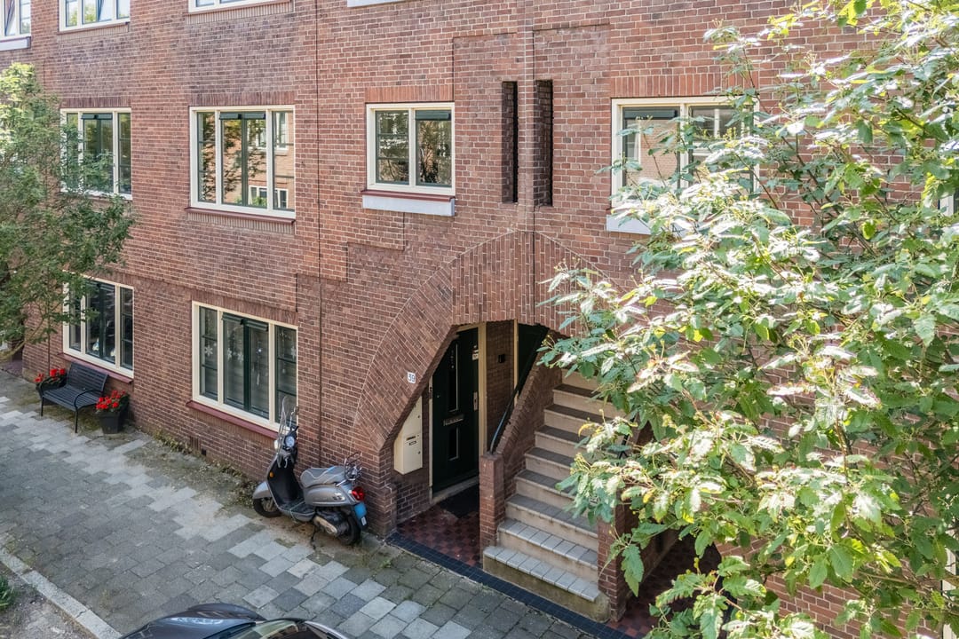 Photo 28 of Jan van den Doemstraat 35