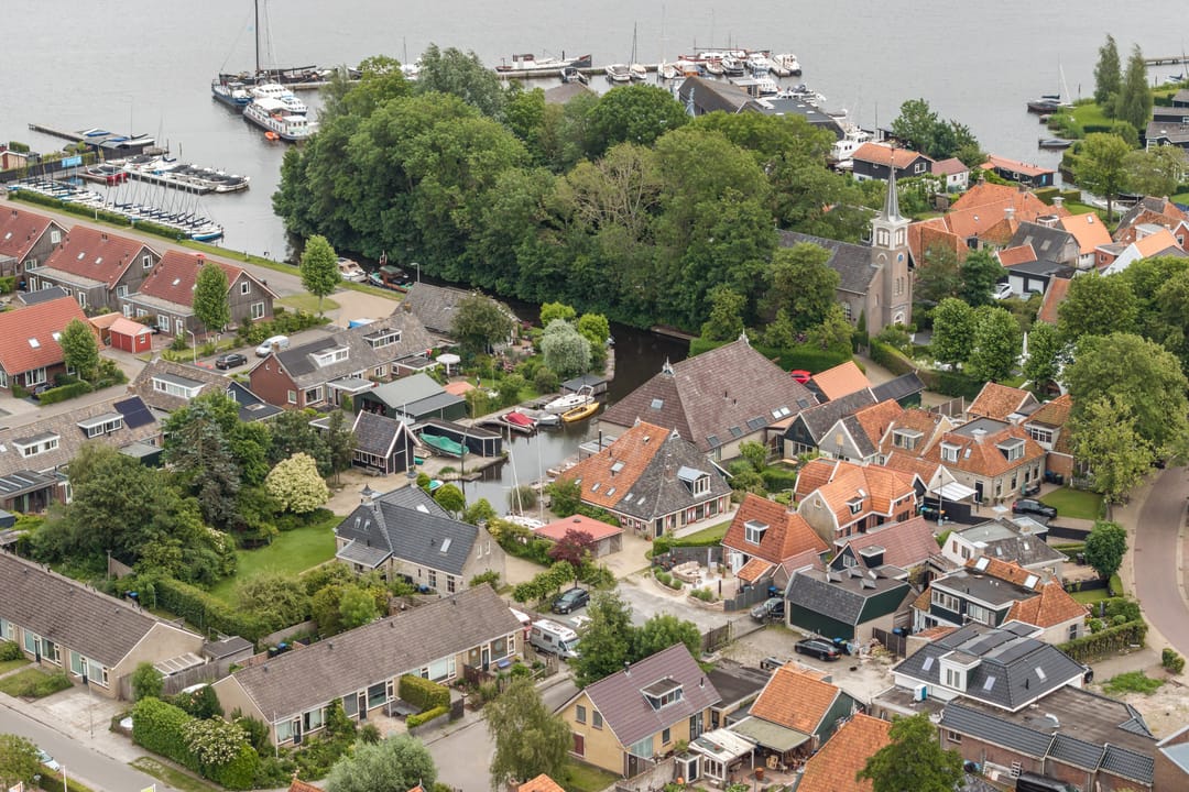 Photo 62 of Buorren 68