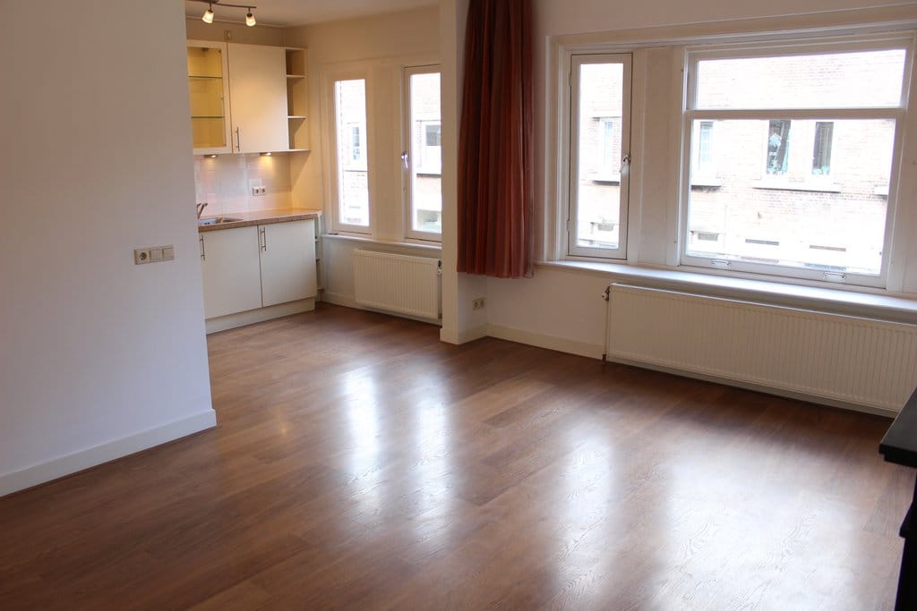 Photo 6 of Weissenbruchstraat 1-F
