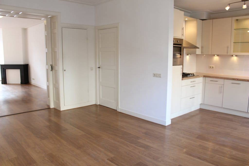 Photo 4 of Weissenbruchstraat 1-F