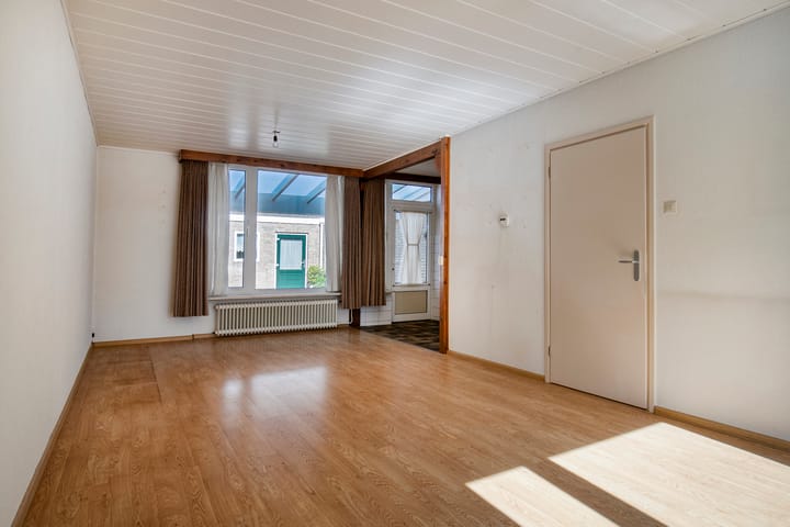 Foto 3 van Dokter A.Hoynck van Papendrechtstraat 34