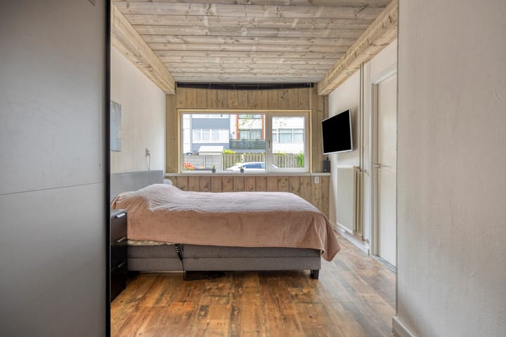 Tussenwoning te koop: Cannabichstraat 68, Tilburg