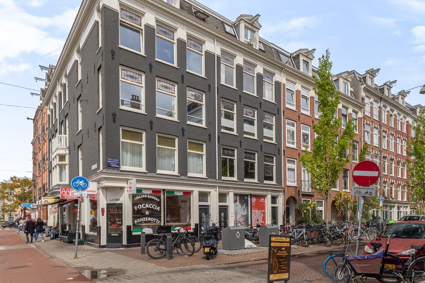 Photo 5 of Van Oldenbarneveldtstraat 78-1