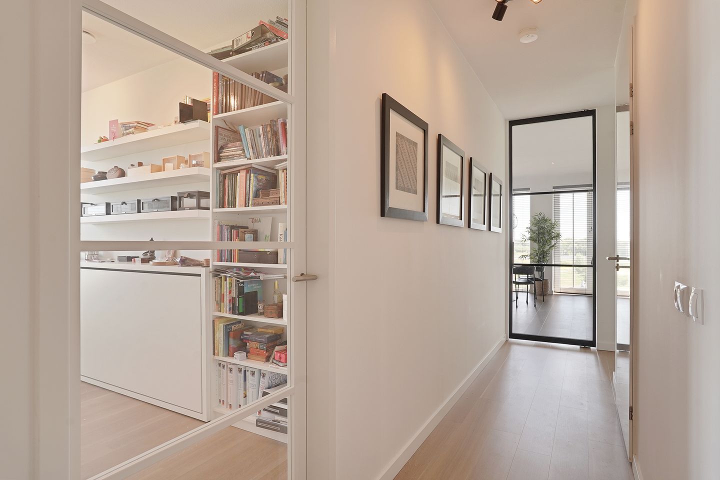Photo 20 of Amstelstroom 60