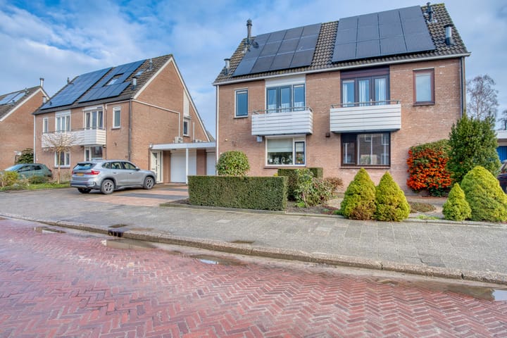 Tussenwoning te koop: Prinses Irenestraat 10, Zwijndrecht