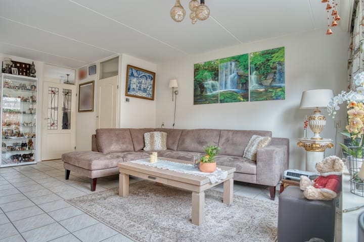 Tussenwoning te koop: Prinses Irenestraat 10, Zwijndrecht
