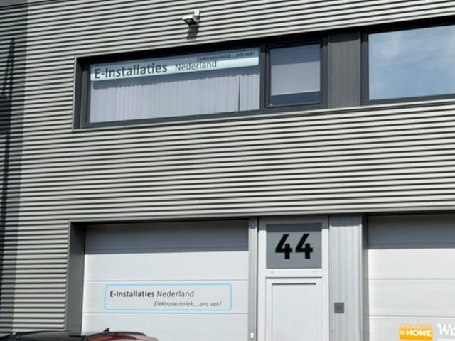 Bekijk foto 2 van Industrieweg 44