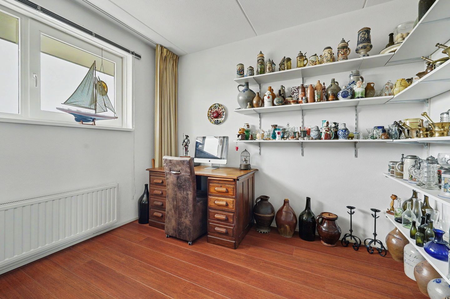 Photo 35 of Philips van Dorpstraat 43