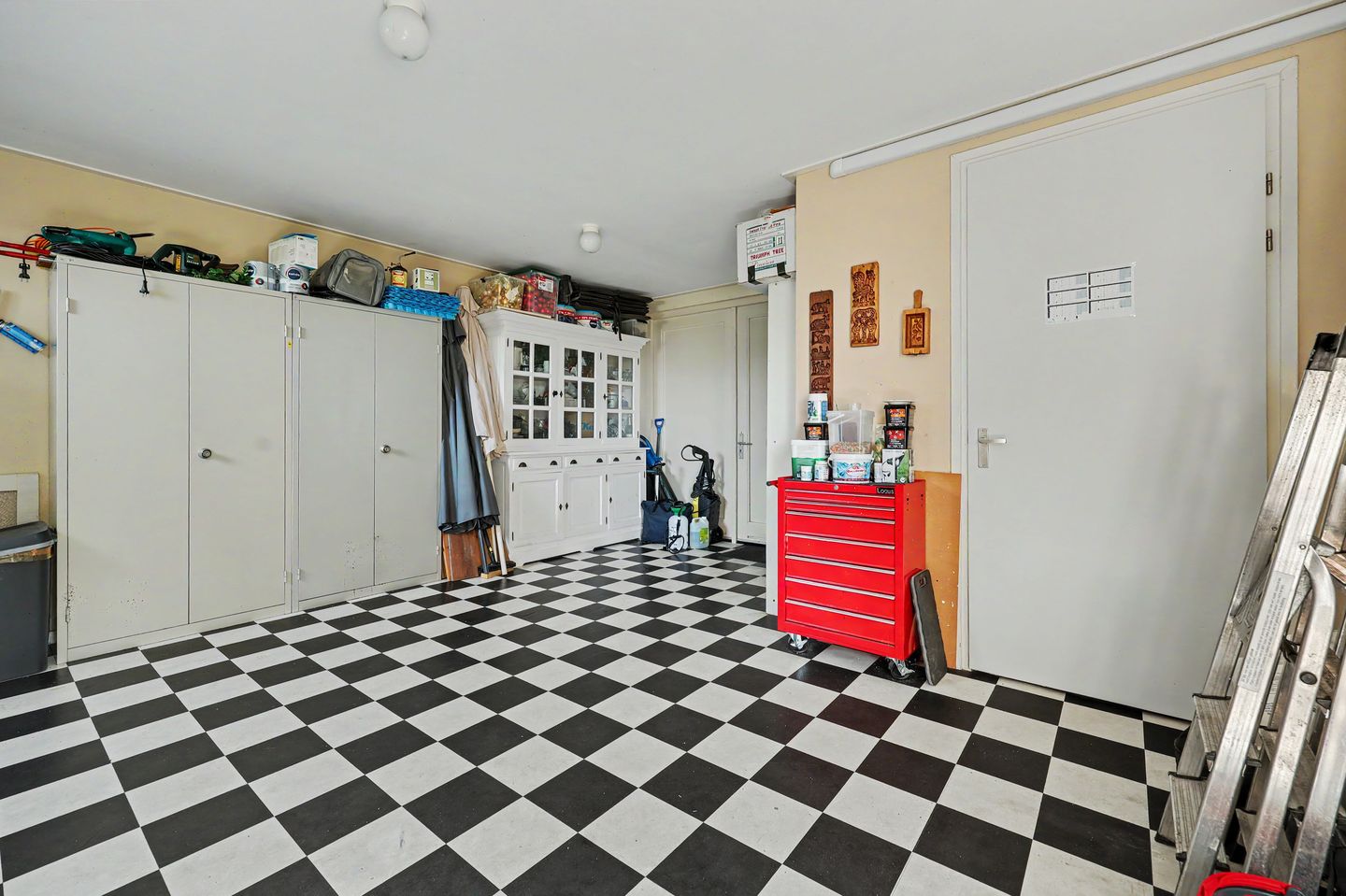 Photo 29 of Philips van Dorpstraat 43