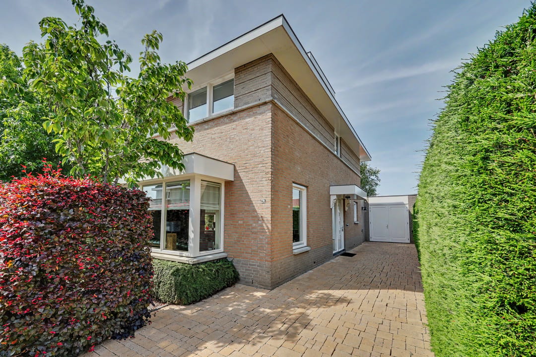 Photo 8 of Philips van Dorpstraat 43