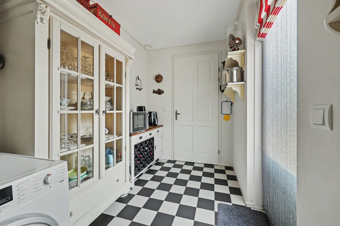 Photo 28 of Philips van Dorpstraat 43