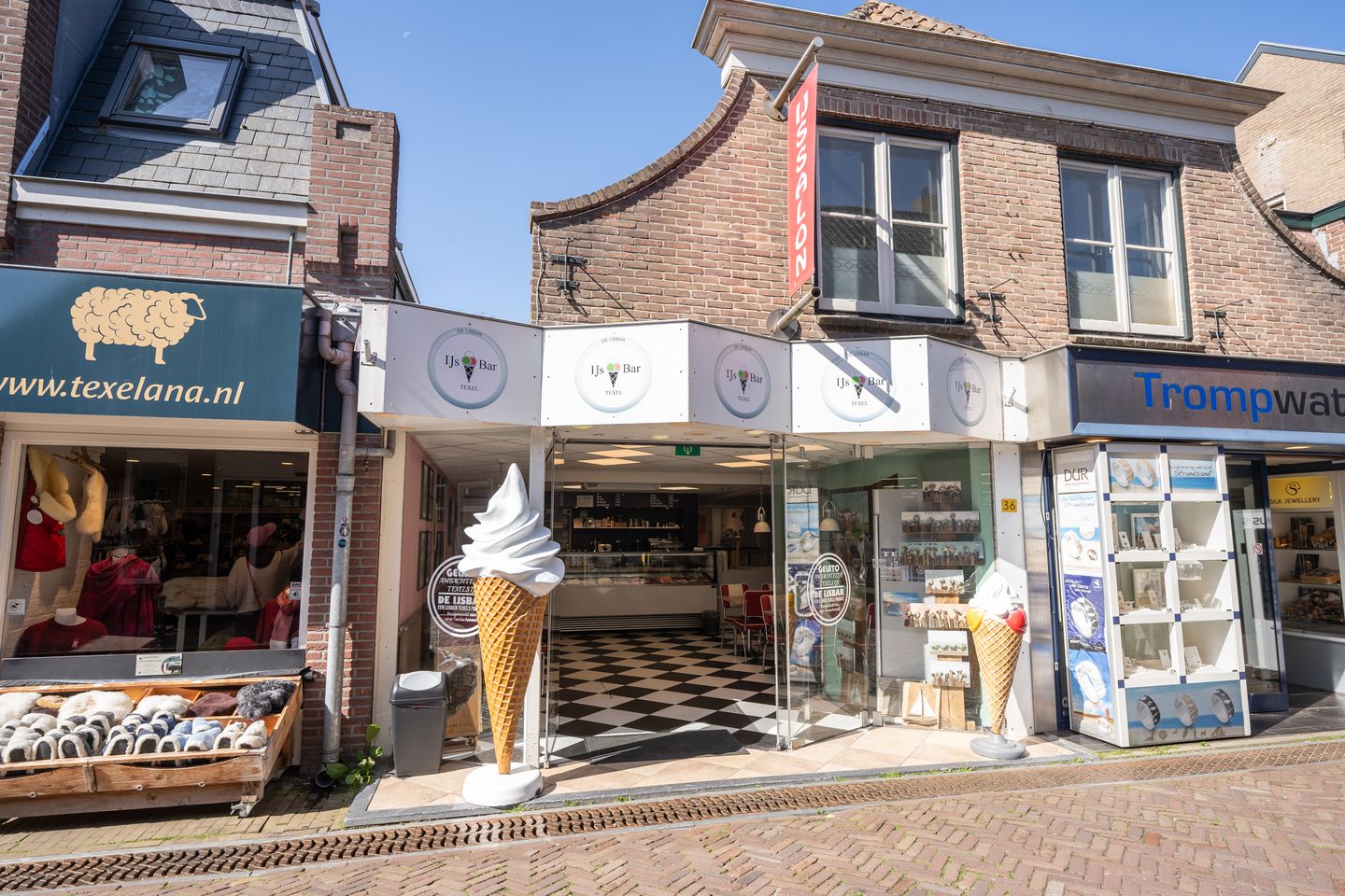 Bekijk foto 1 van Weverstraat 36