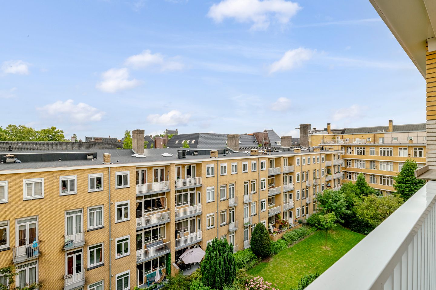 Photo 25 of Stadionweg 122-4A
