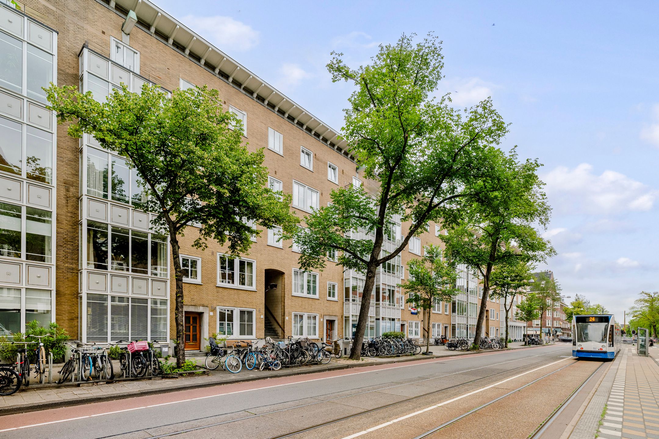 Photo 33 of Stadionweg 122-4A