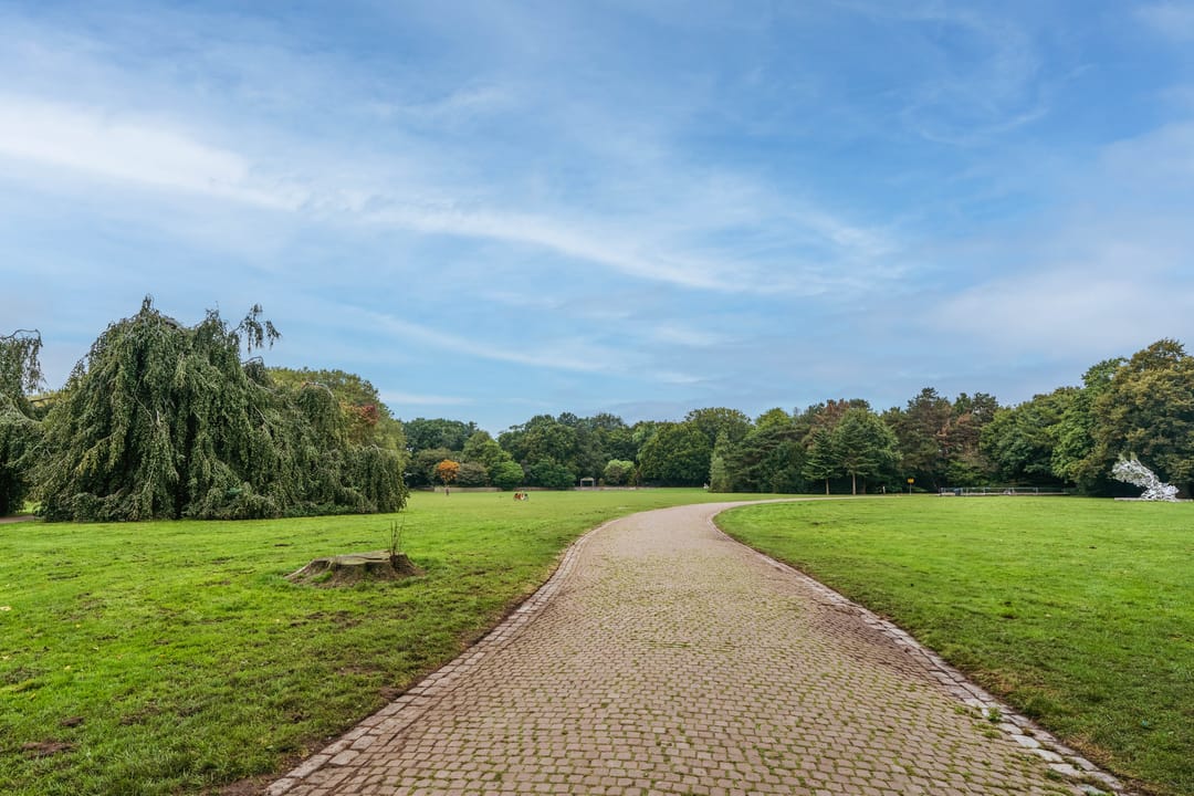 Photo 37 of Stadionweg 122-4A