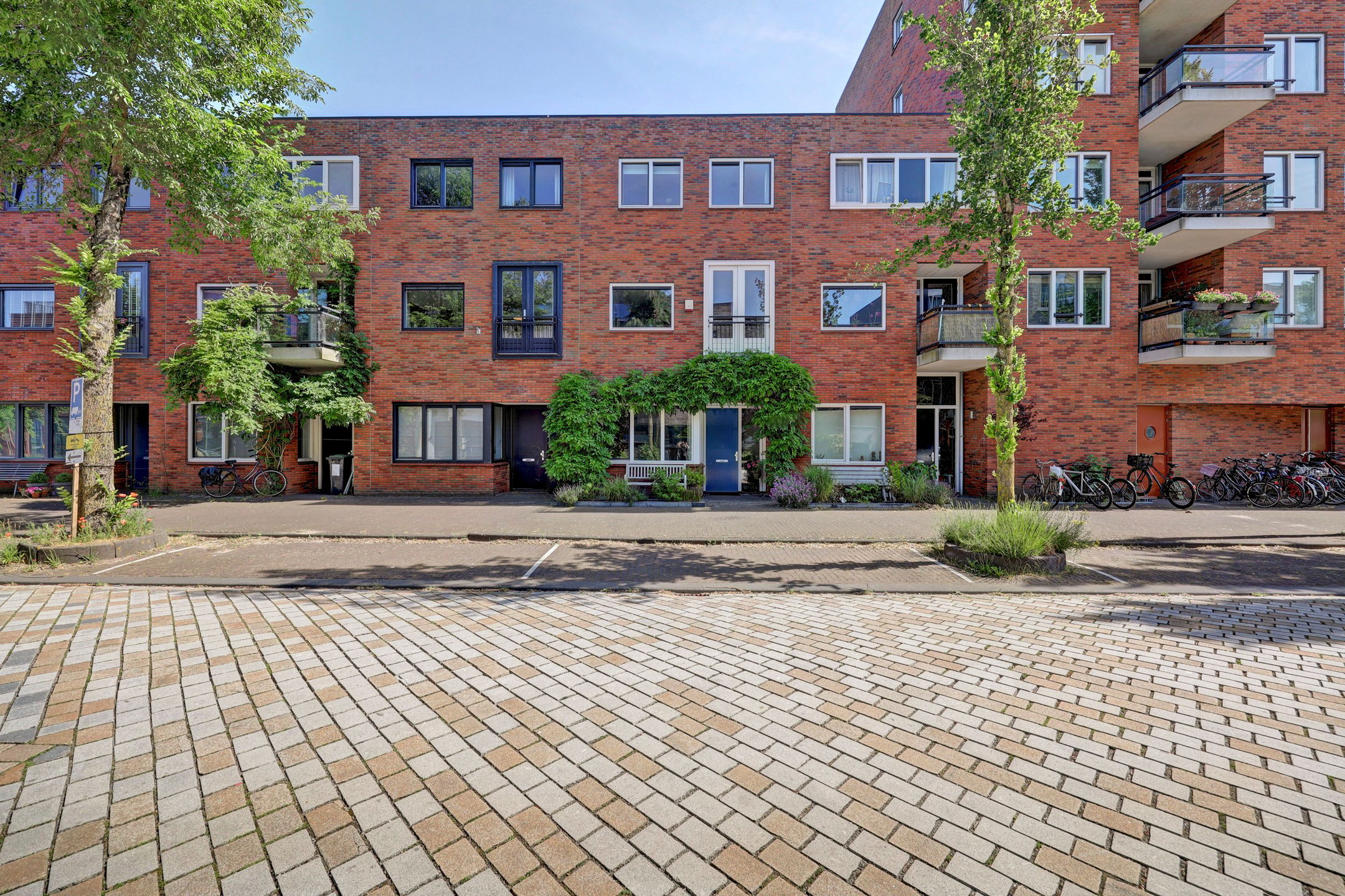 Jan Vrijmanstraat 243 