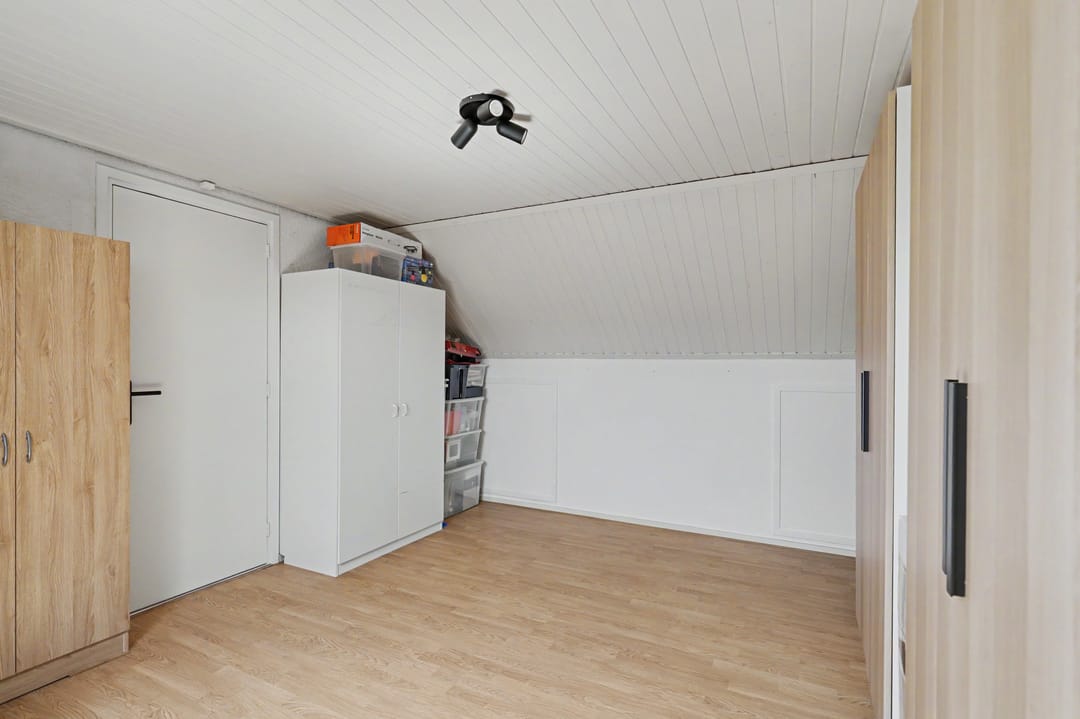 Photo 32 of De Genestetstraat 47