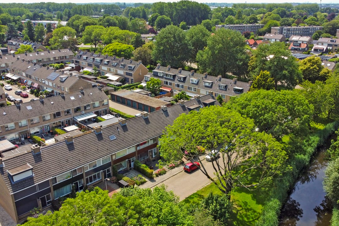 Photo 41 of De Genestetstraat 47
