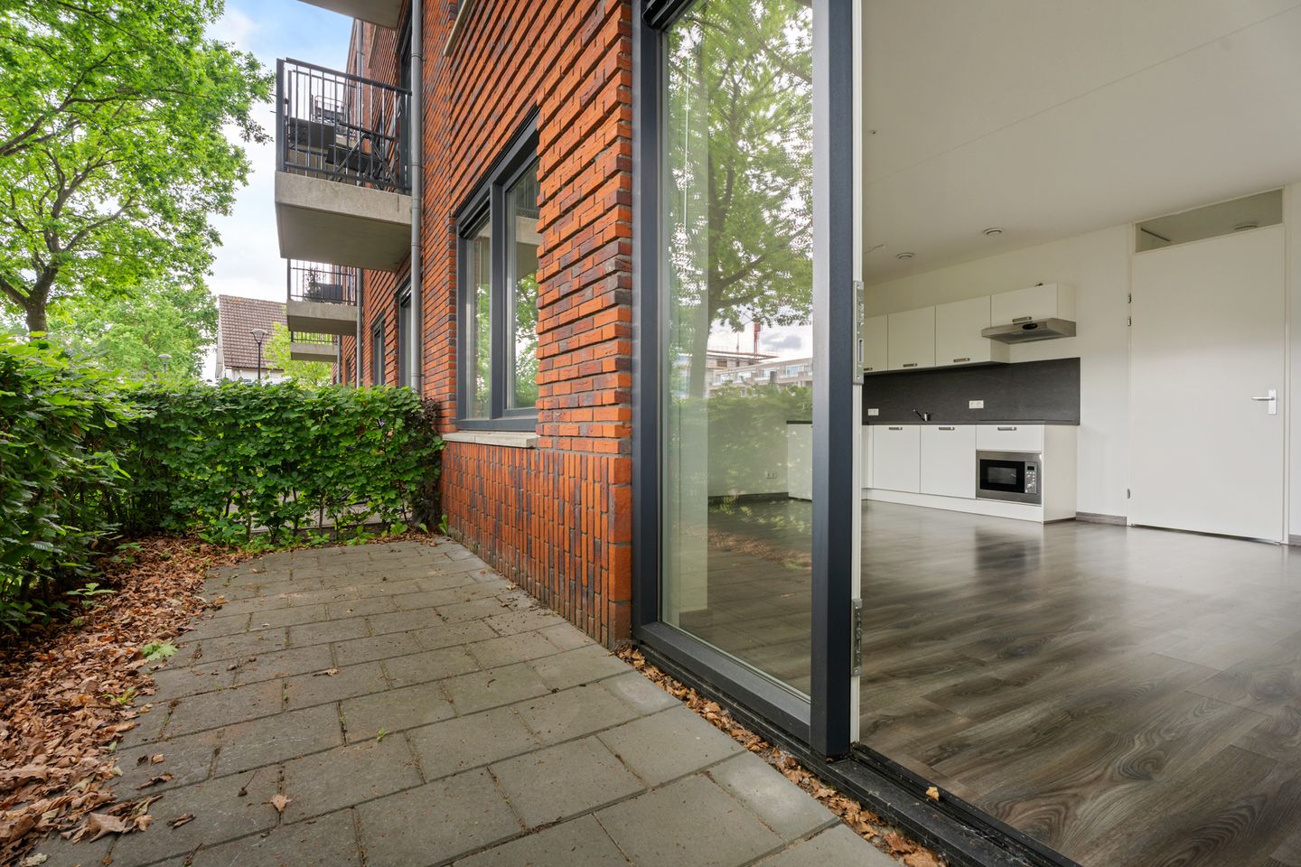 Photo 29 of Dr. Schaepmanstraat 81