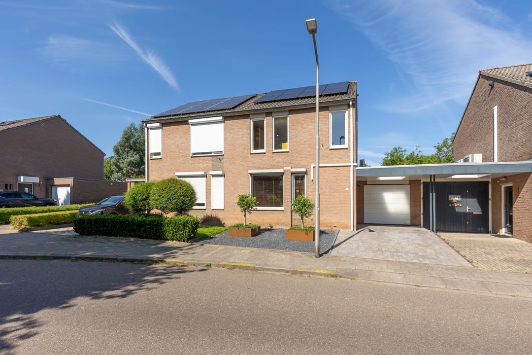 Photo 1 of Geleenderweg 3