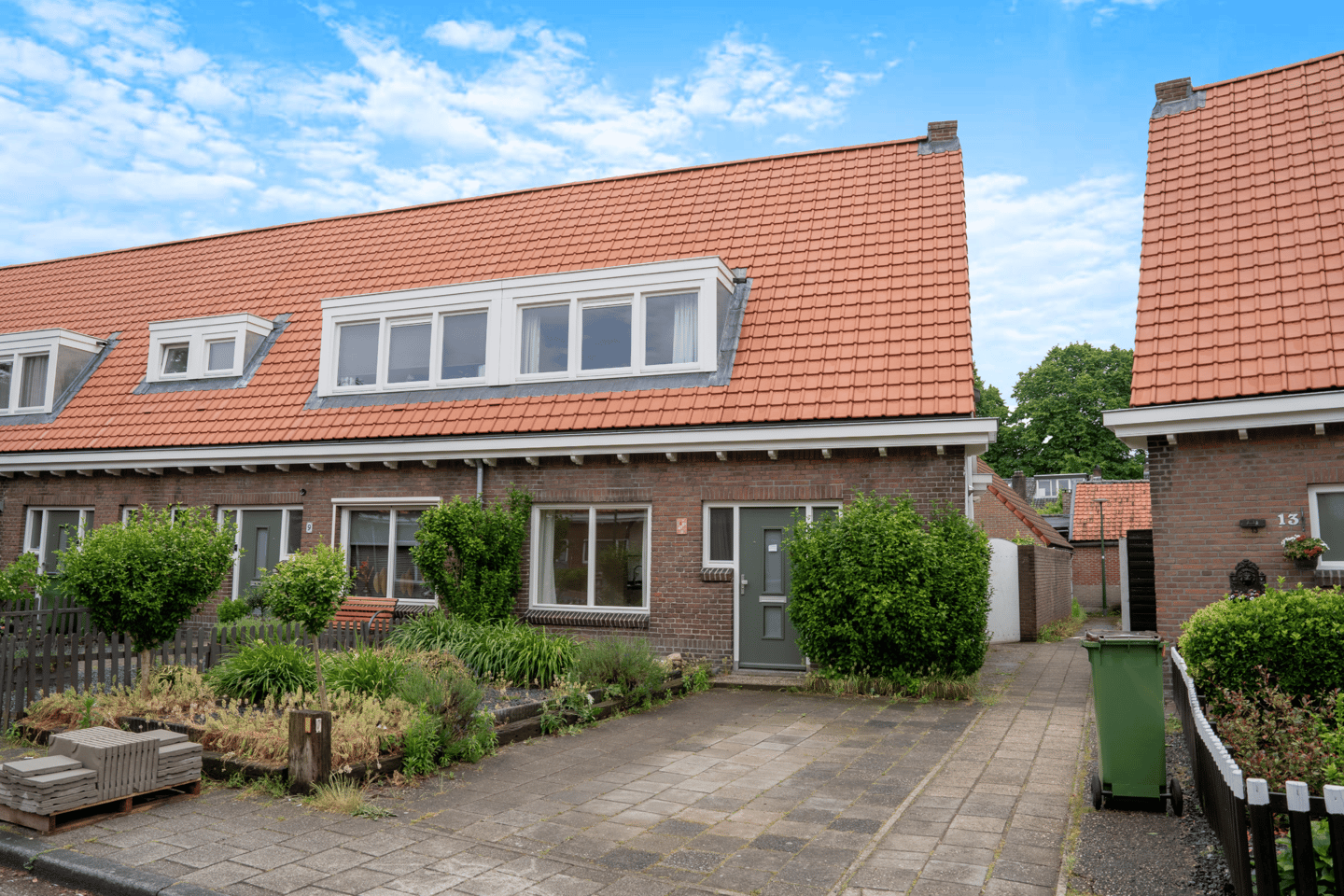Photo 1 of Dr. Kuyperstraat 11
