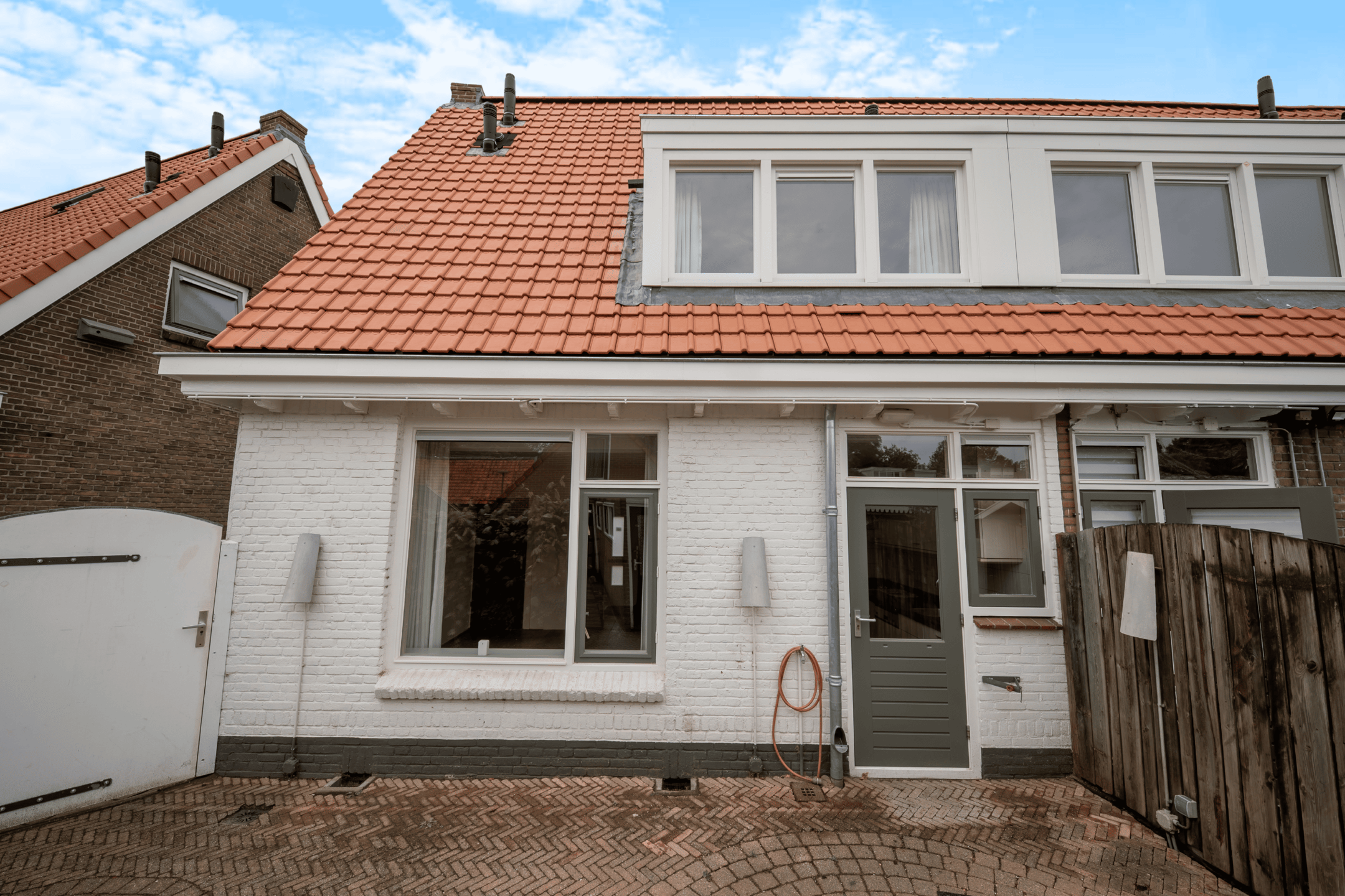 Photo 18 of Dr. Kuyperstraat 11