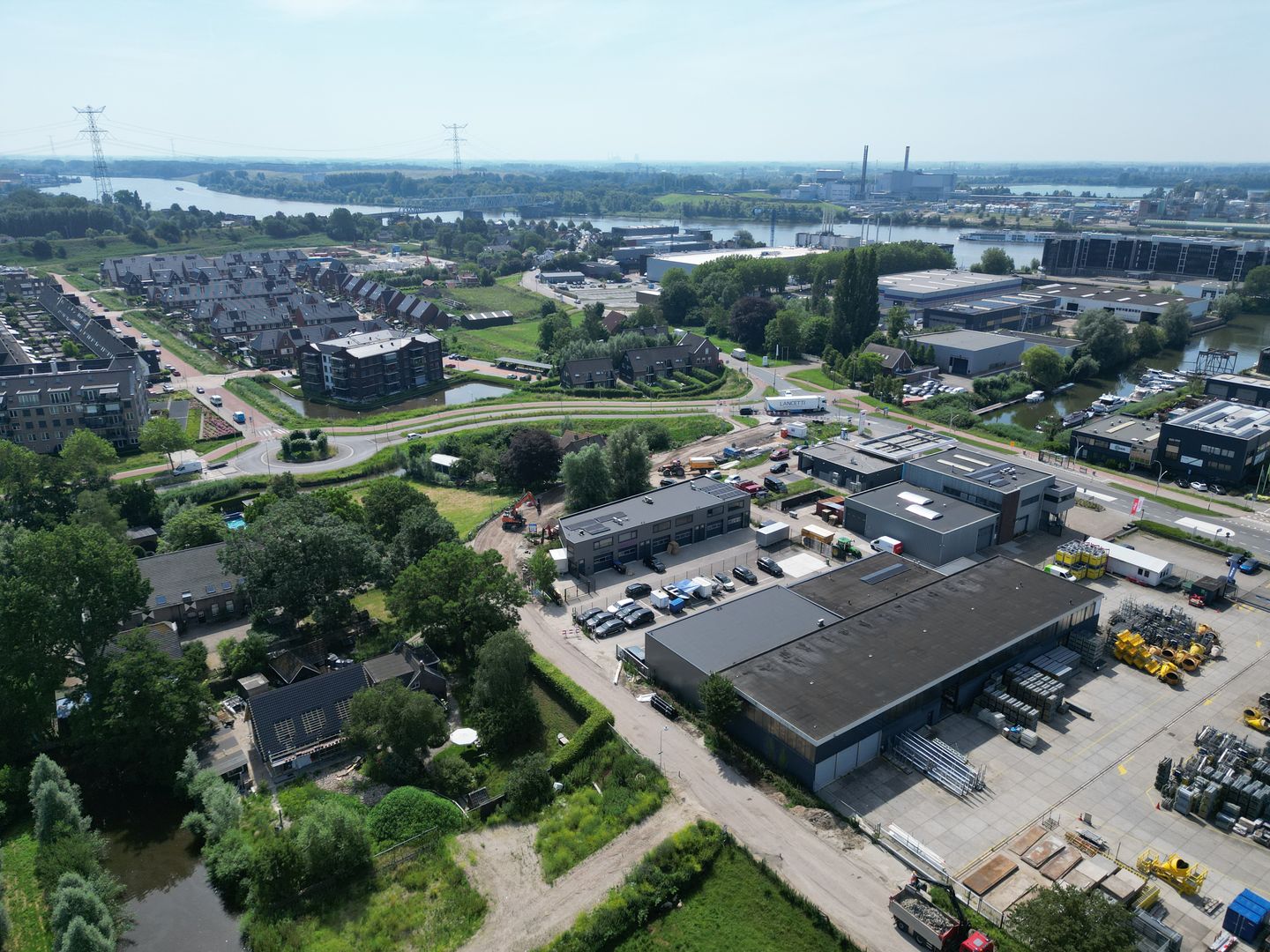 Bekijk foto 3 van Matena 1-E