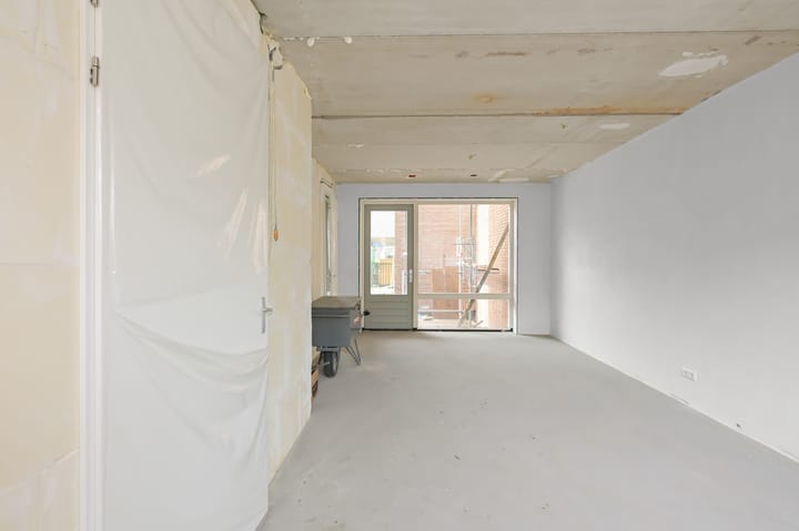 Photo 3 of Van Moerkerkenstraat 79
